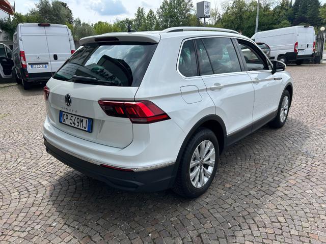 VOLKSWAGEN Tiguan 2.0 TDI 150 CV SCR DSG Life