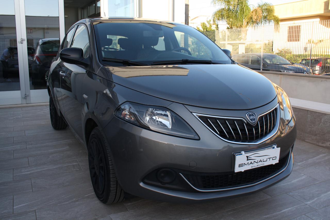 LANCIA YPSILON 1.0 HYBRID 70CV