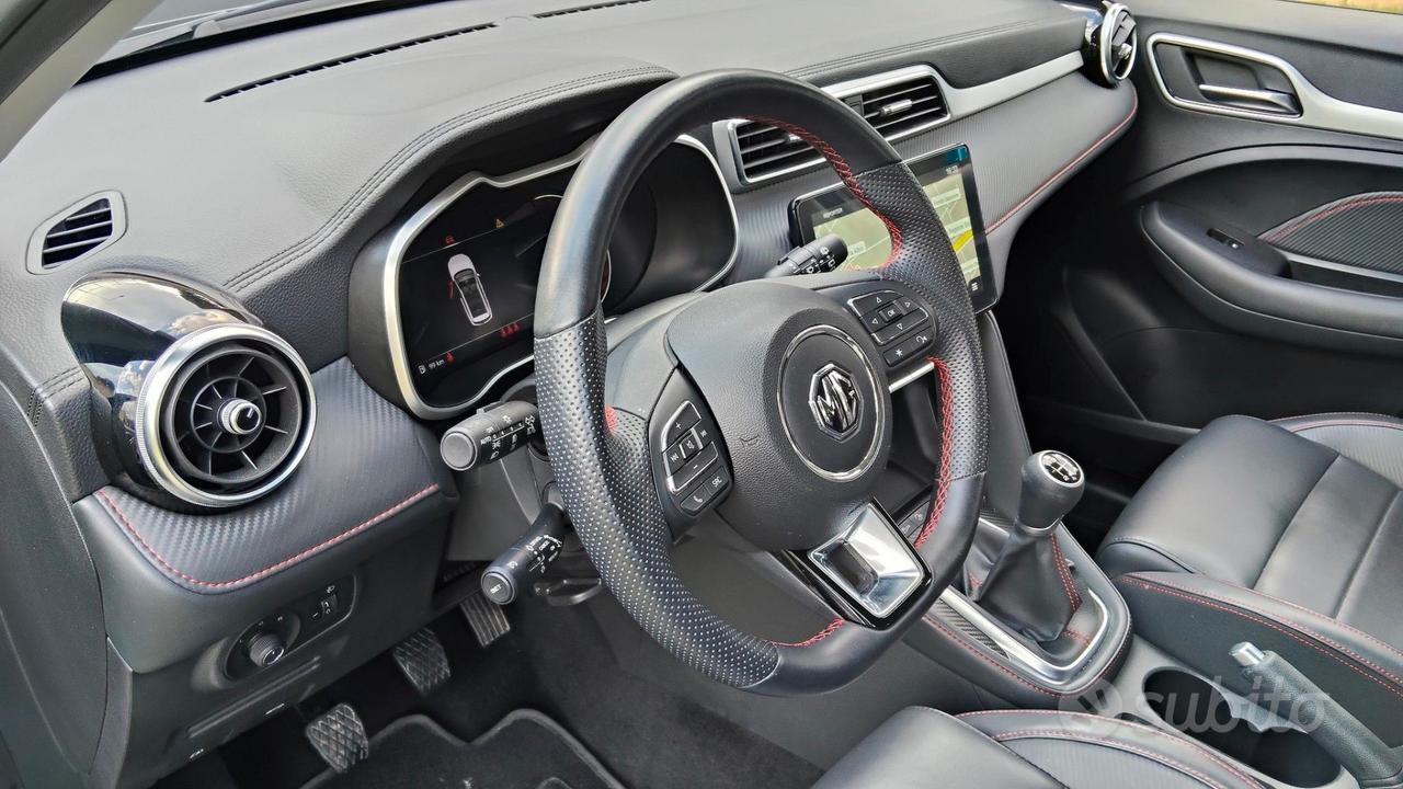 MG ZS 1.5 VTI LUXURY 2024