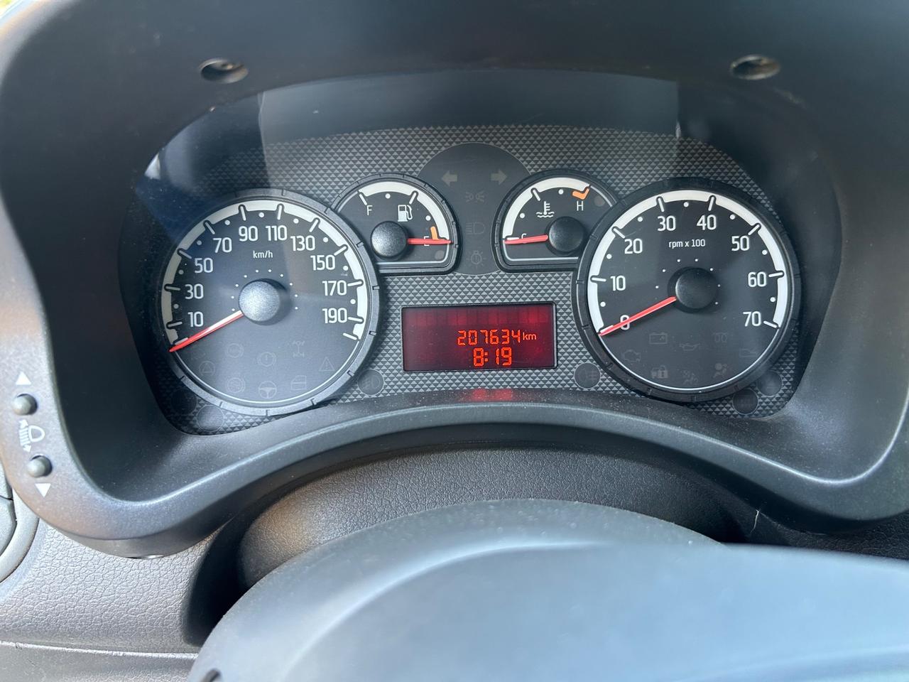Fiat Panda 1.3 MJT 16V DPF 4x4 Climbing