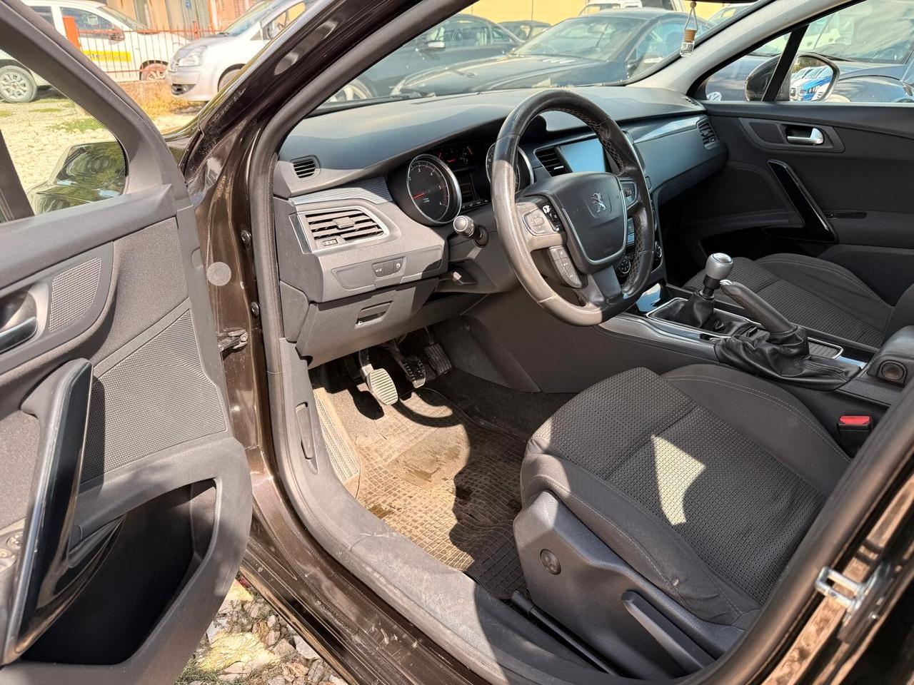 Peugeot 508 2.0 HDi 140 CV SW Allure