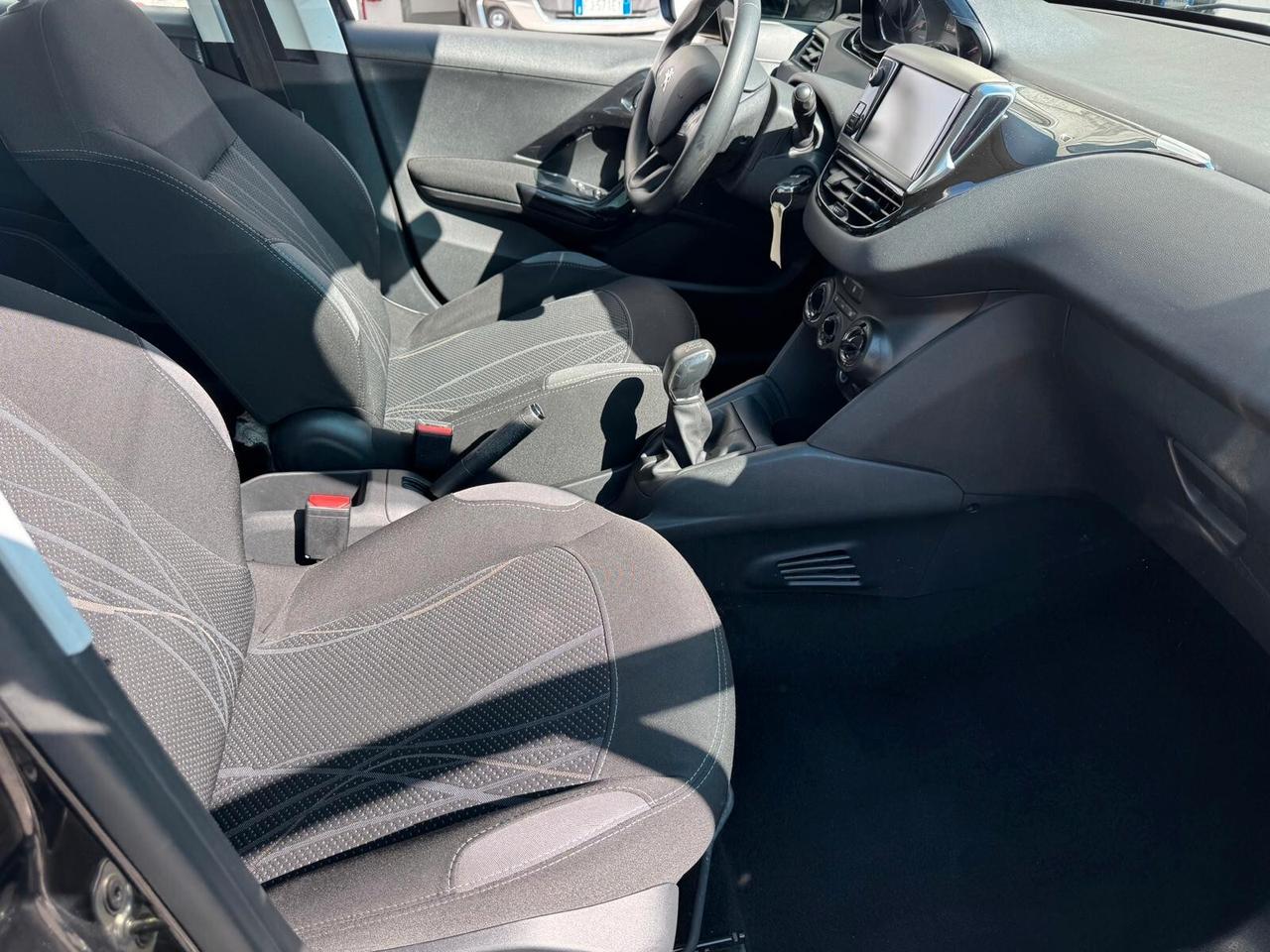 Peugeot 208 1.2 VTi 82 CV 5 porte Active
