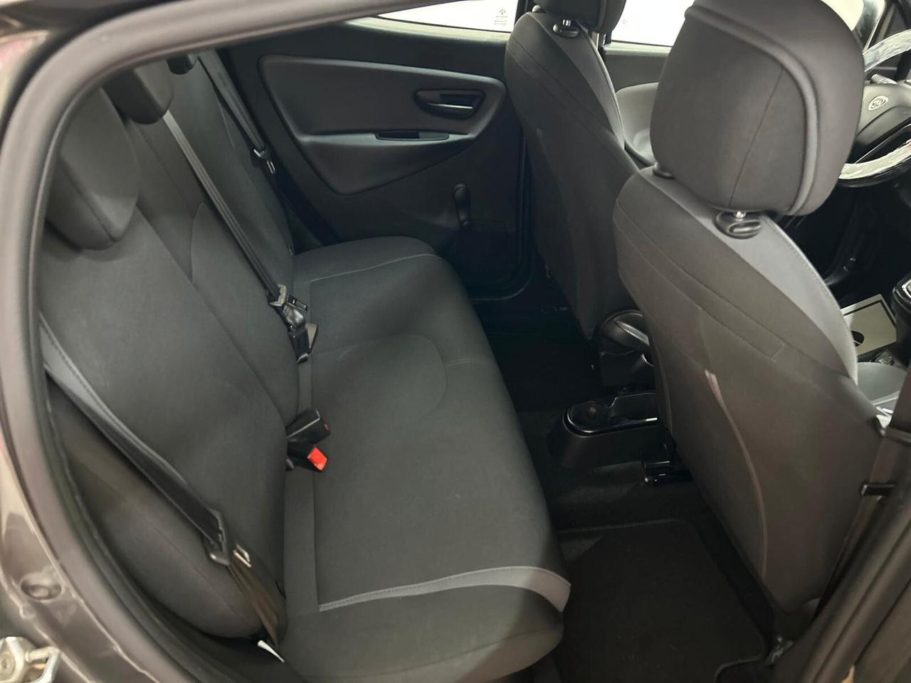 Lancia Ypsilon 1.2 69 CV 5 porte GPL Ecochic Gold