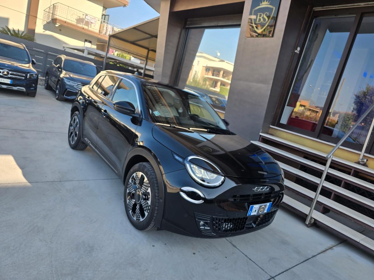 Fiat 600 Hybrid 110 CV DCT MHEV La Prima