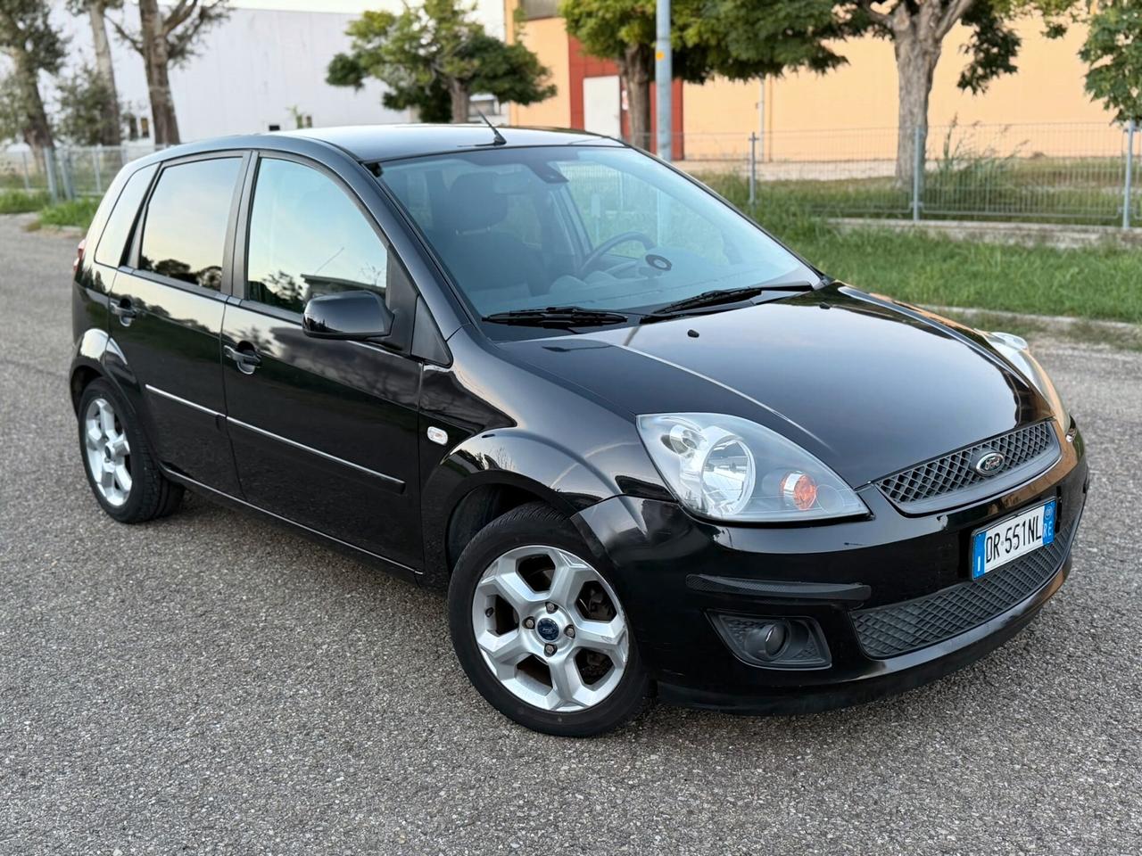 Ford Fiesta 1.2 Benzina GPL scade 2035