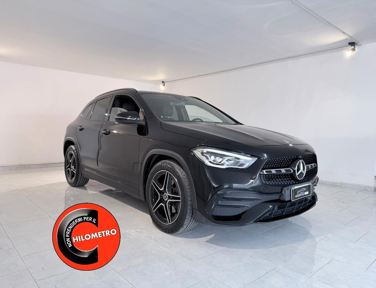 MERCEDES GLA200D PREMIUM IVA ESPOSTA