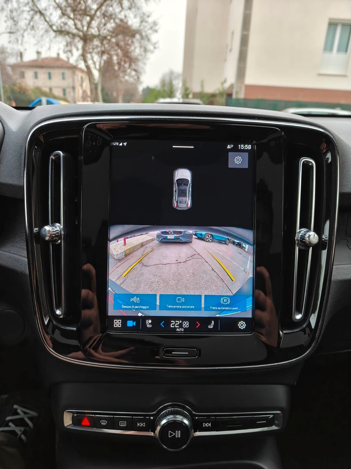 Volvo C40 Recharge Twin Motor AWD Plus