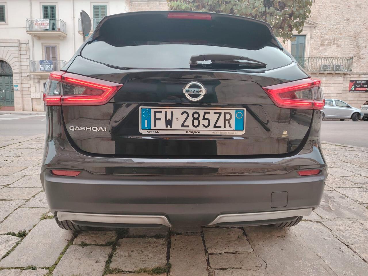 Nissan Qashqai 1.5 dCi N-Connecta