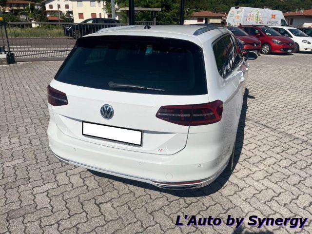 VOLKSWAGEN Passat Variant 2.0 TDI SCR 190 CV DSG Executive BMT Rline