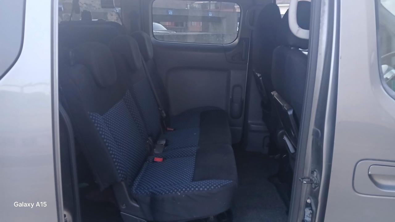 Nissan Evalia 1.5 dCi 110 7 POSTI