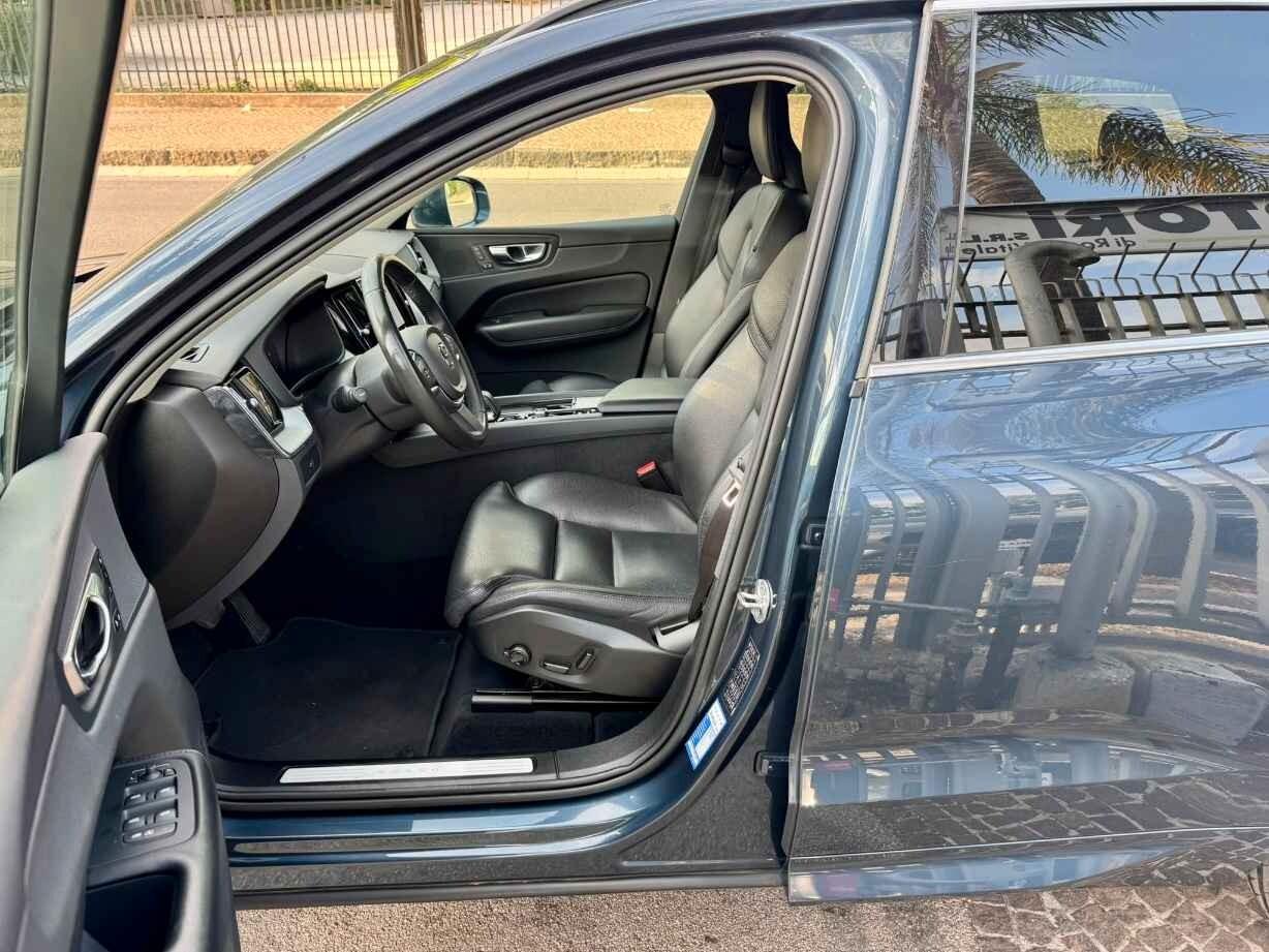VOLVO XC60 B4 2.0 D-HYBRID 197 CV C.AUTOMATICO