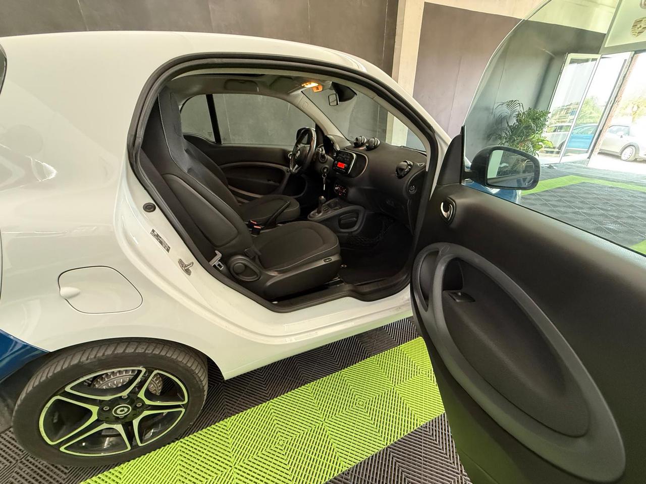 Smart Fortwo 0.9 Turbo Basis Passion