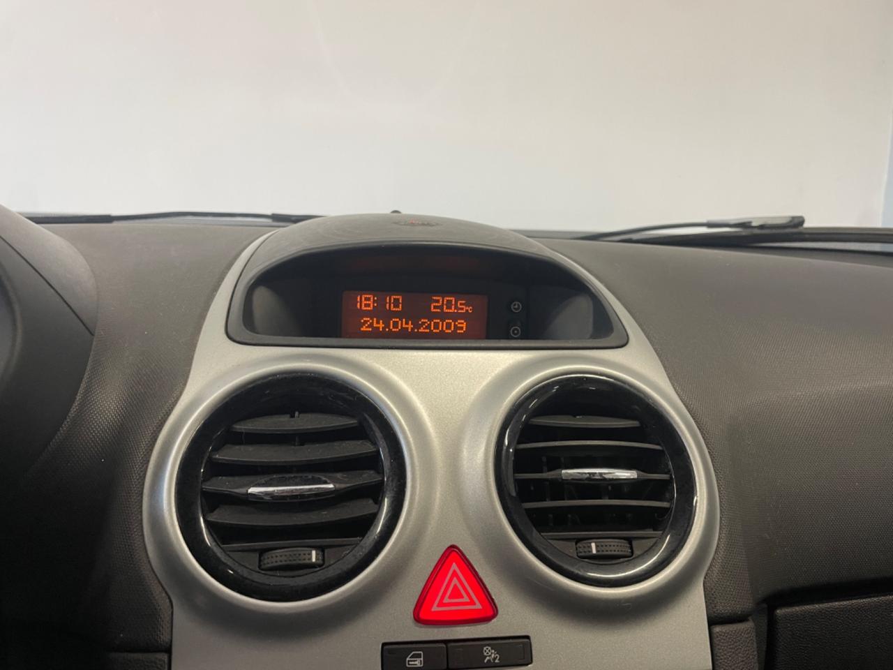 Opel Corsa 1.2 80CV 5 porte GPL-TECH Enjoy