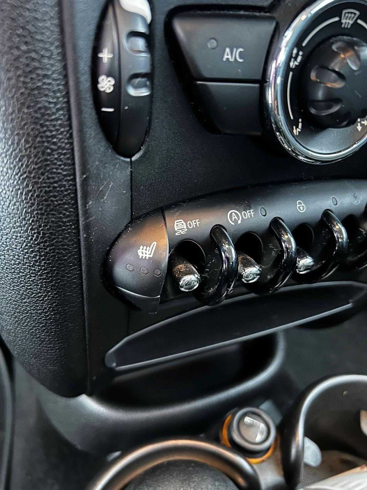Mini Countryman 1.6D X NEOPATENTATI 2014