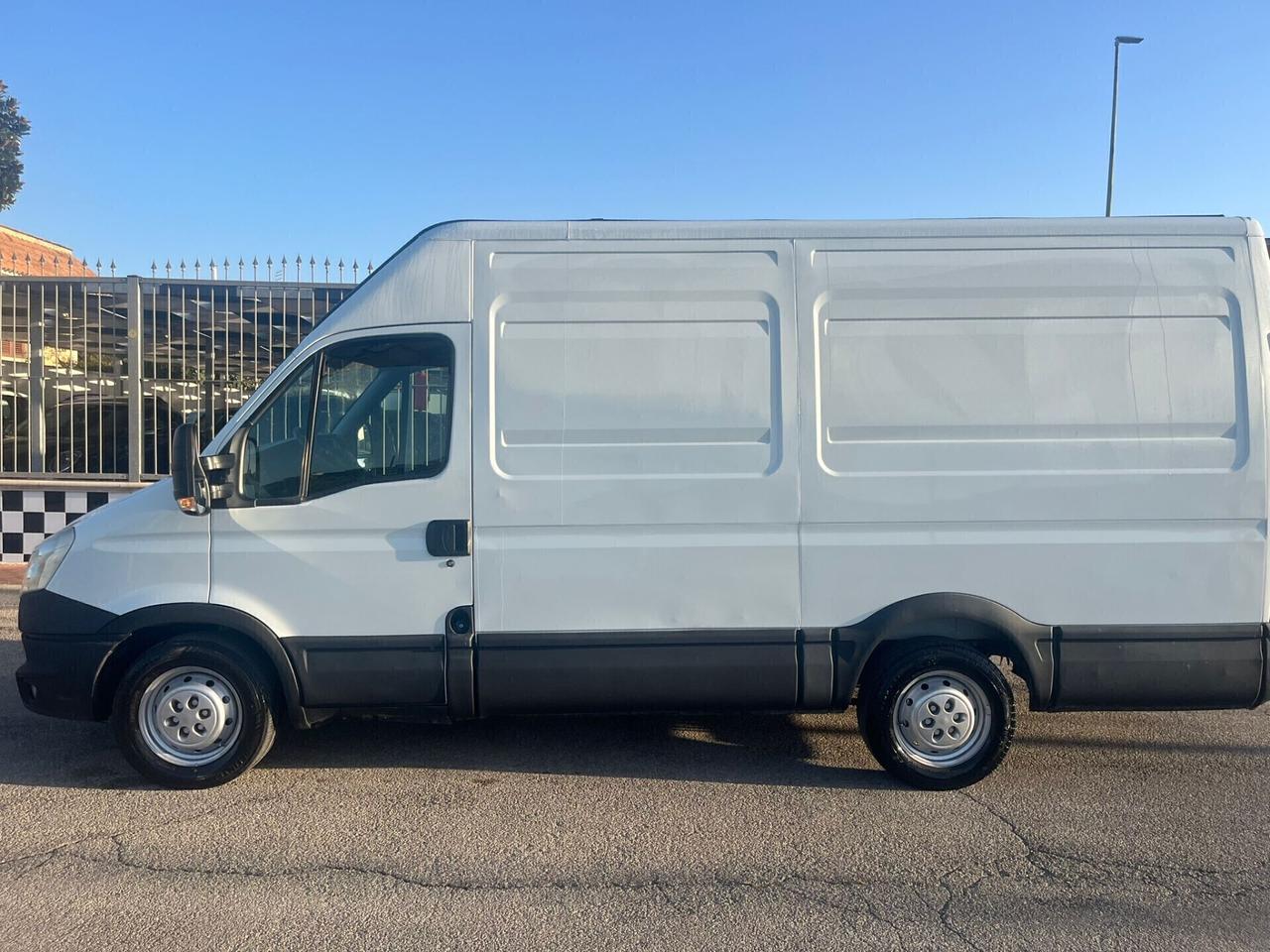 Iveco Daily 35/15 furgone 2014