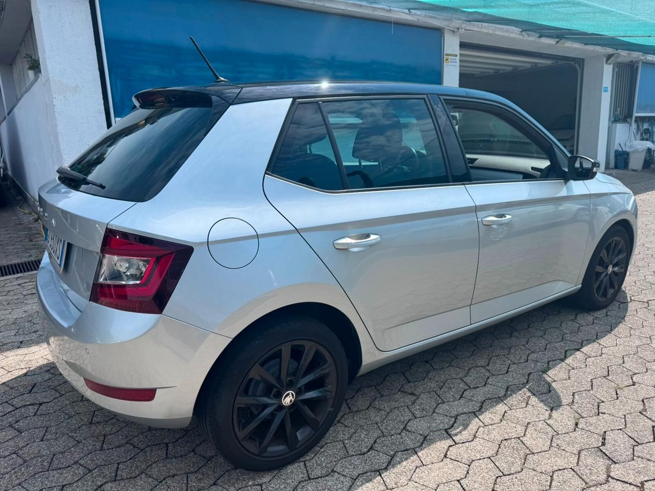 Skoda Fabia 1.0 TSI Twin Color Argento