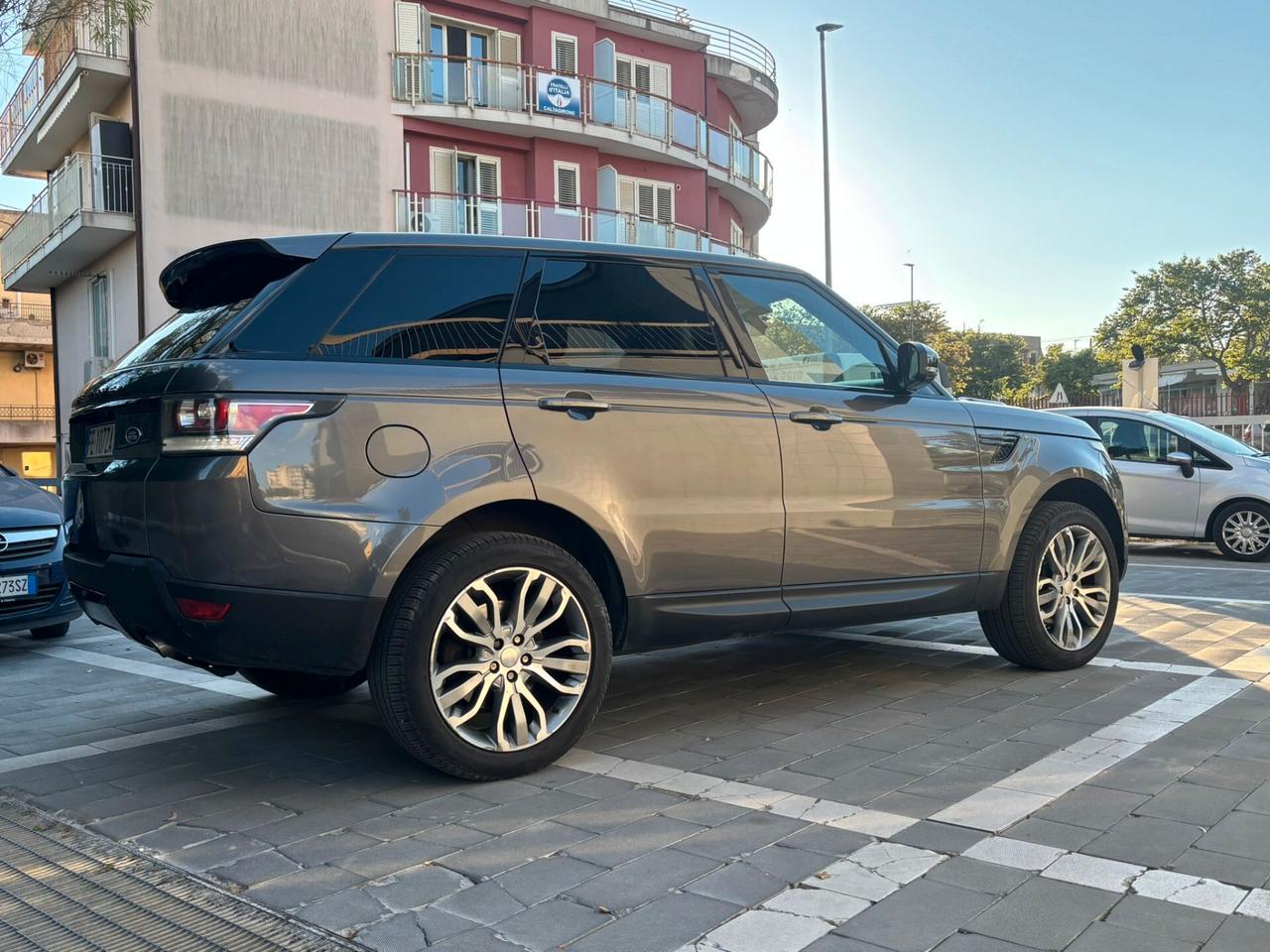 Land Rover Range Sport 3.0 TDV6 HSE Dynamic