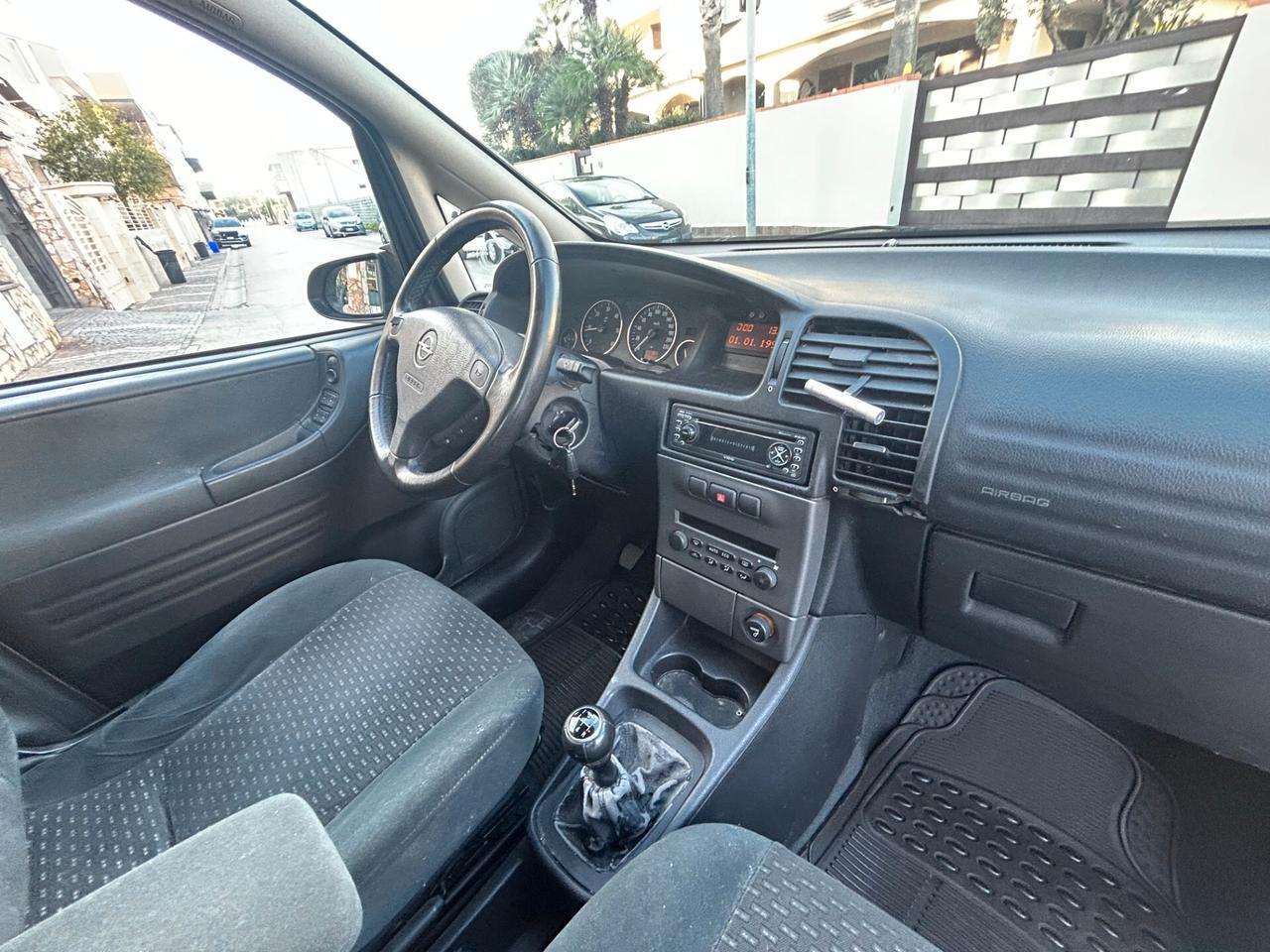 Opel Zafira 2.0 16V DTI cat Fashion Line