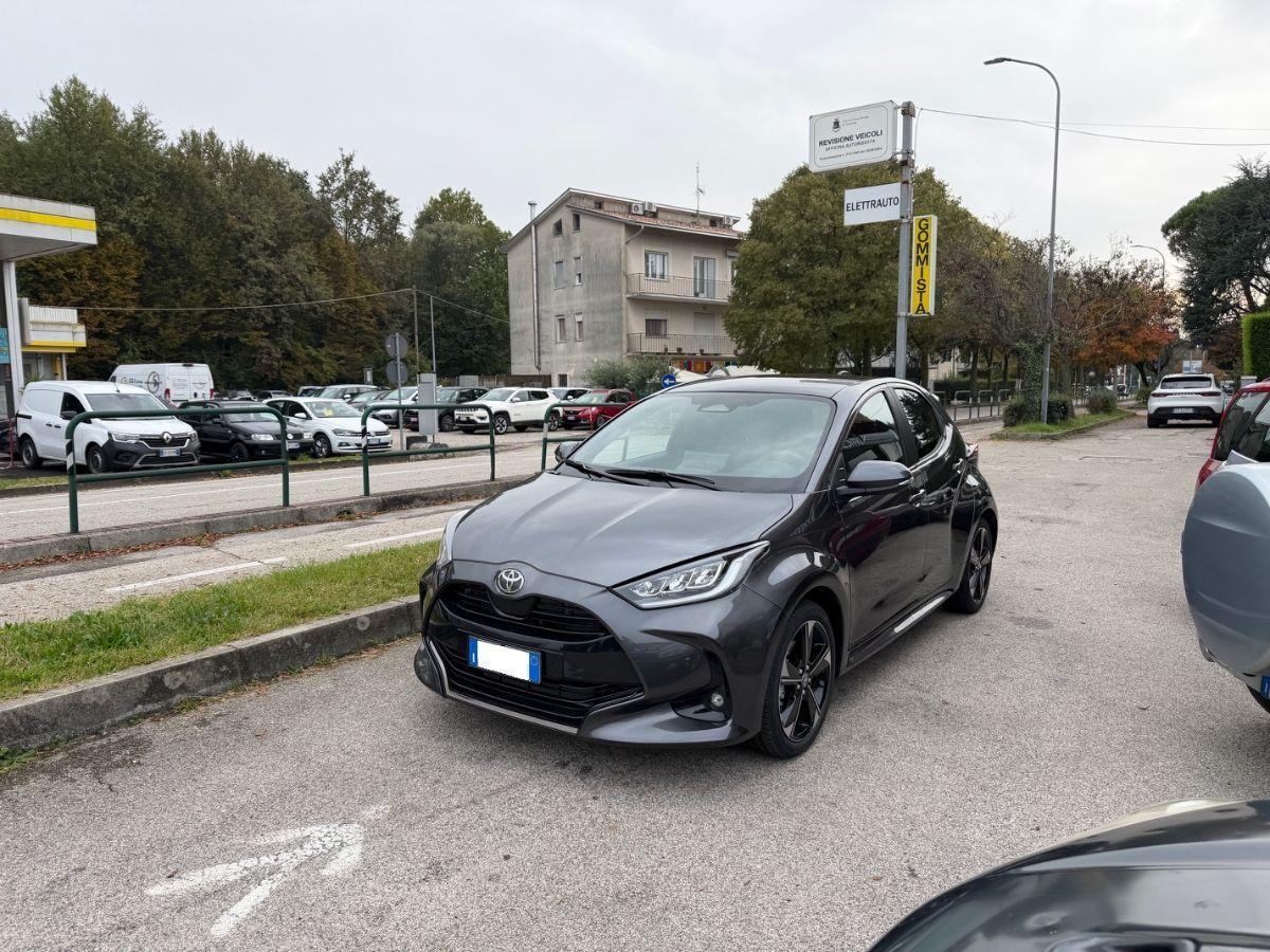 TOYOTA - Yaris - 1.5 Hybrid 5p. Lounge