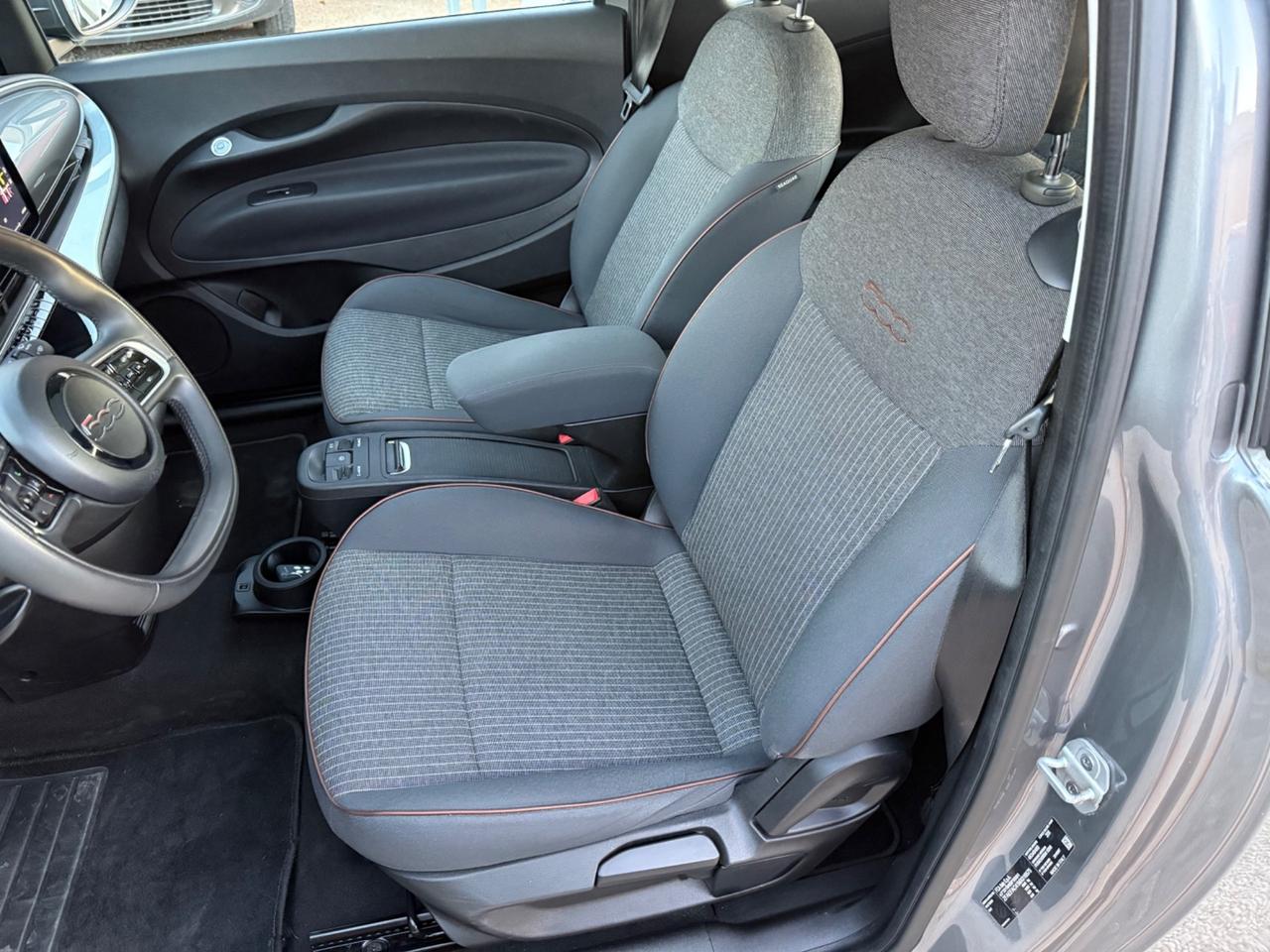 Fiat 500 500e Berlina 42 kWh Passion