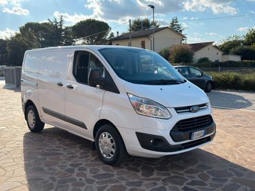 Ford Transit Custom 2.2 TDCi - 3 posti