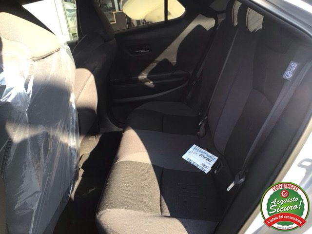 TOYOTA C-HR 1.8 HV Trend