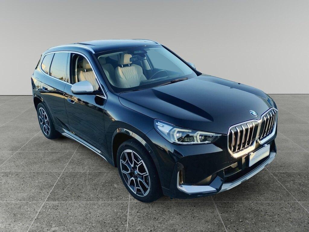 BMW X1 18 i X-Line Edition Signature sDrive DCT