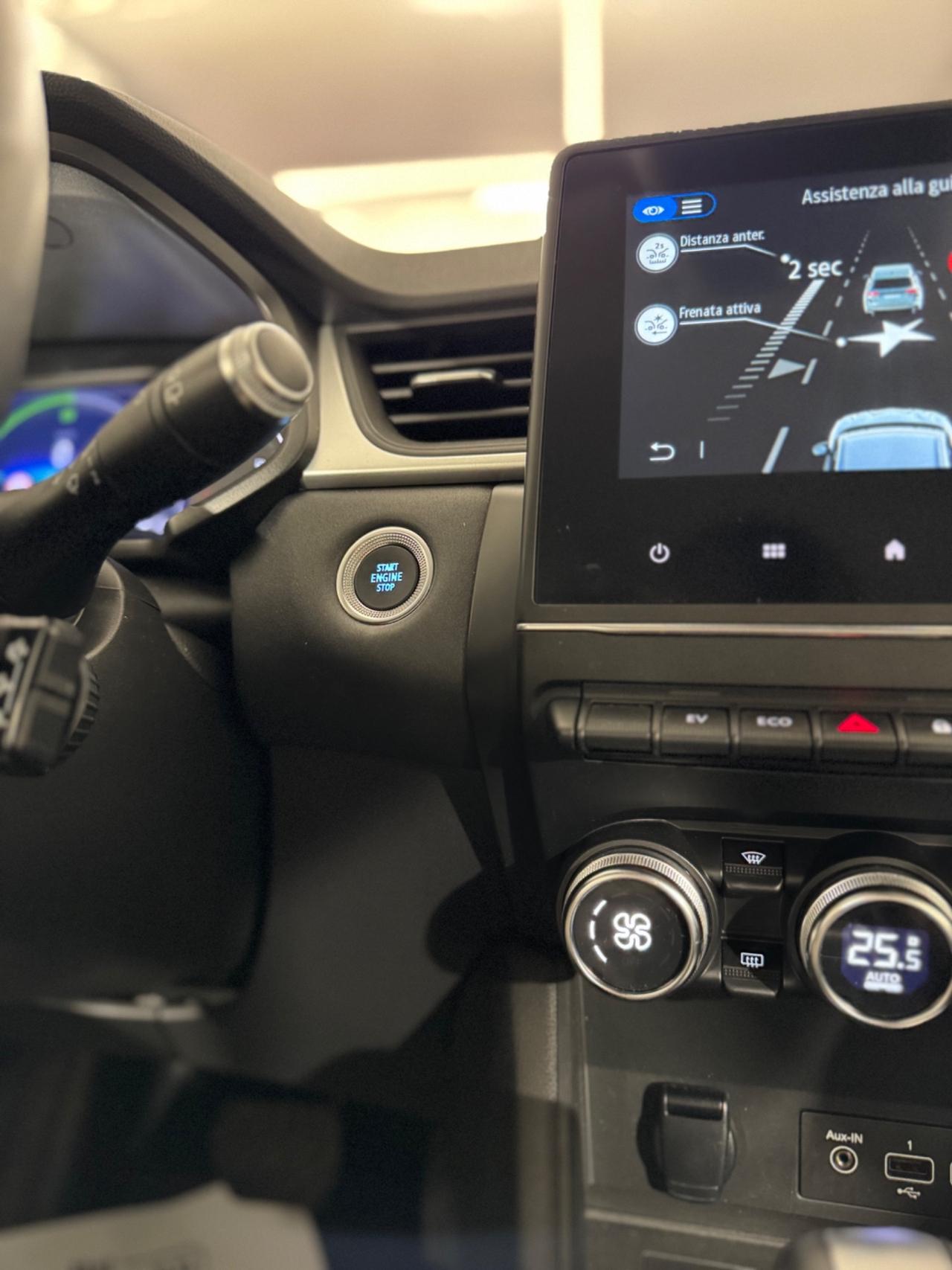 Renault Captur Full Hybrid E-Tech 145 CV Zen