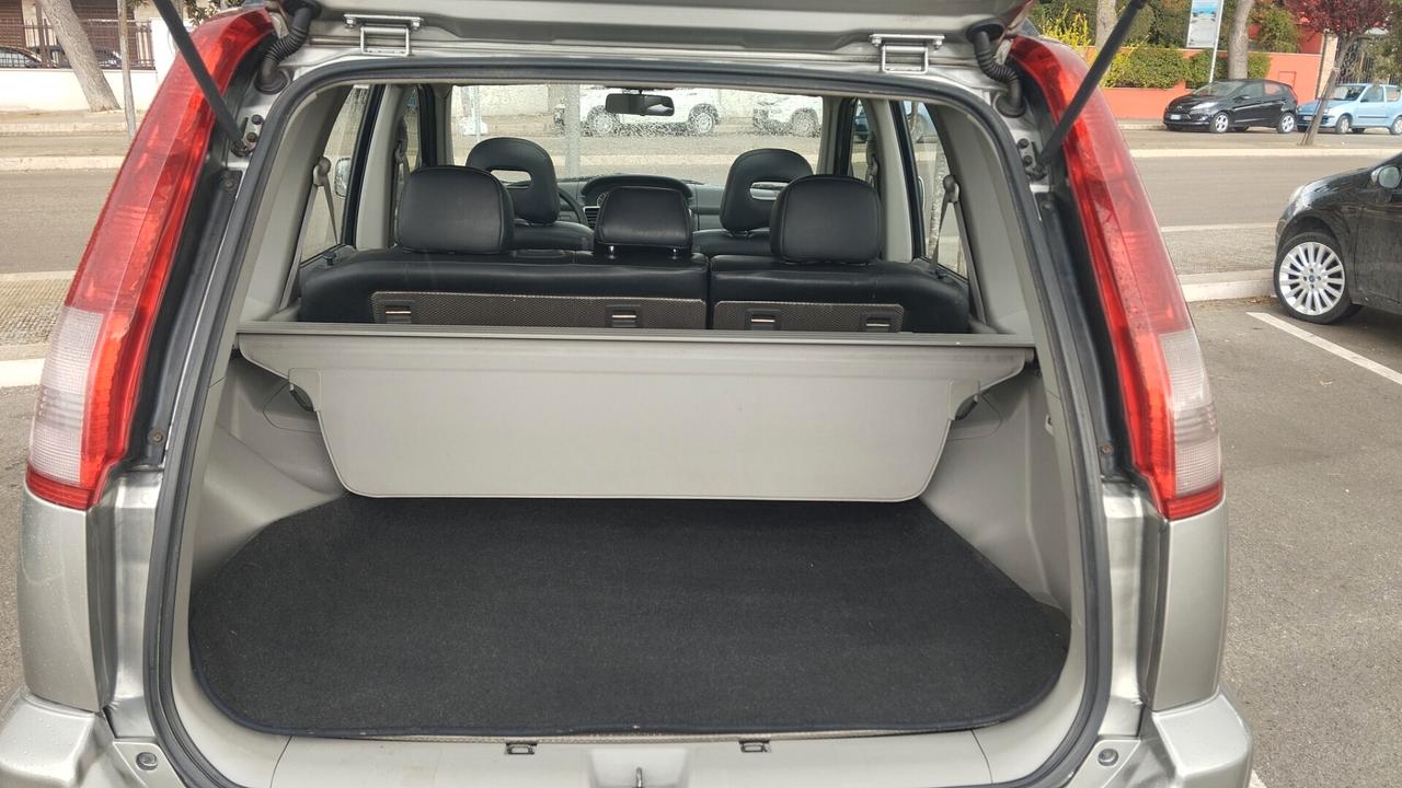 NISSAN X-TRAIL 2.2 TDI 2004