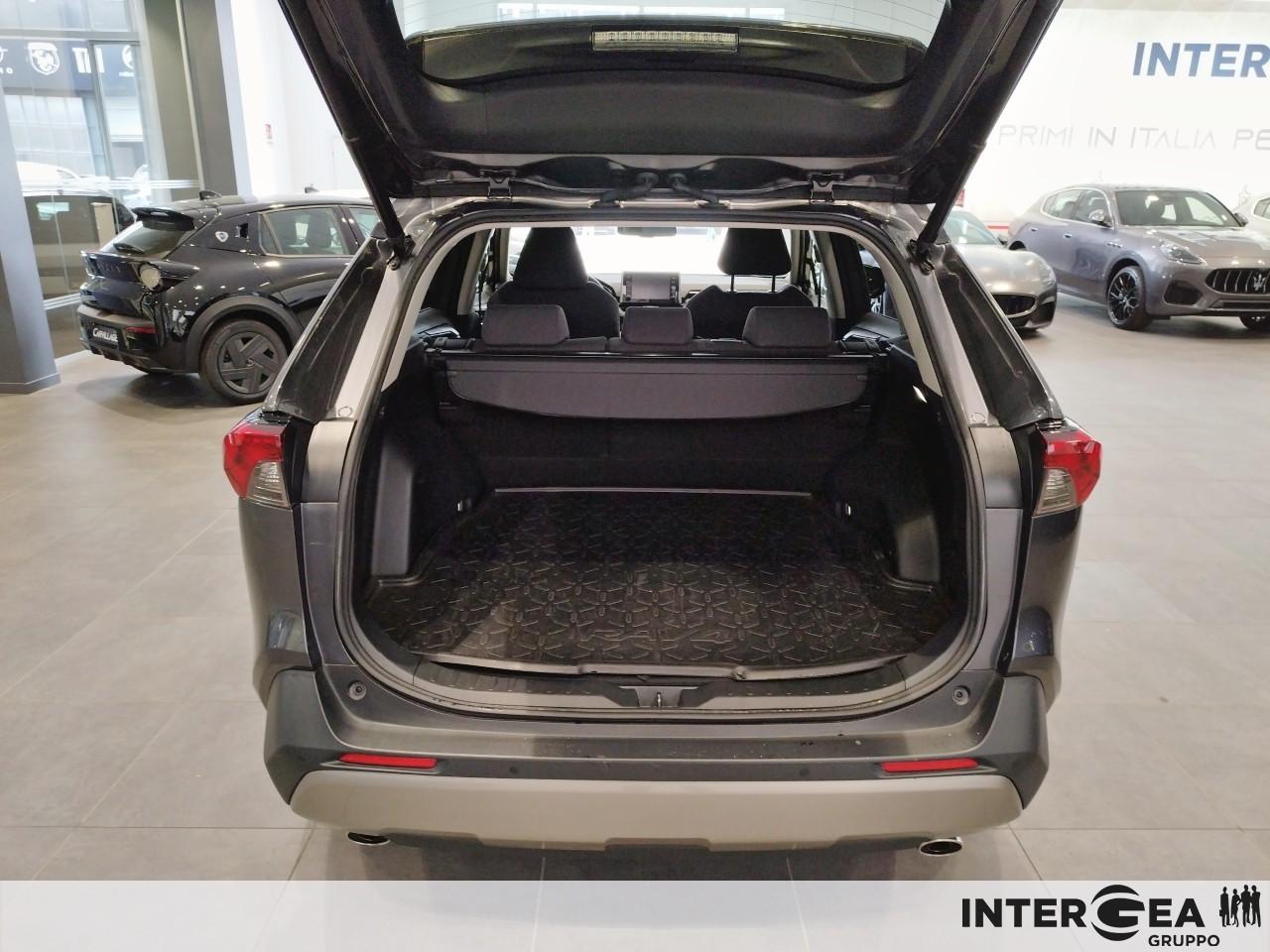TOYOTA Rav4 2.5 vvt-ie h Style 2wd 218cv e-cvt
