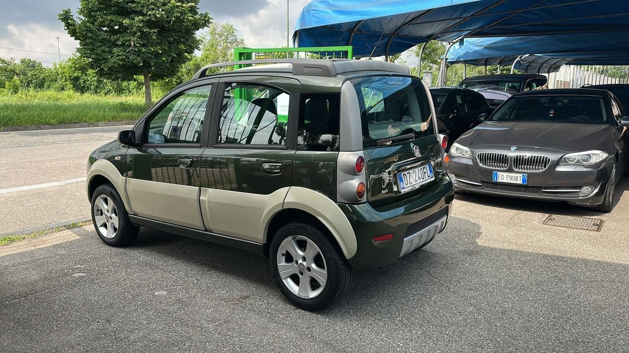 Fiat Panda 1.3 MJT 16V 4x4 Cross