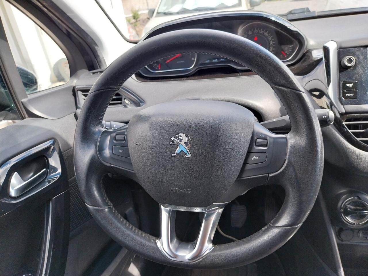 PEUGEOT 208 1.4 DIESEL 68 CAVALLI X NEOPATENTATI 2013