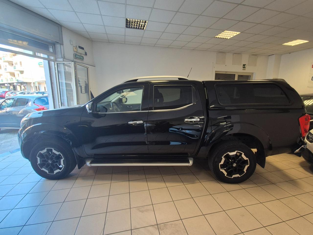 Nissan Navara 2.3 dCi 4WD Double Cab N-Connecta