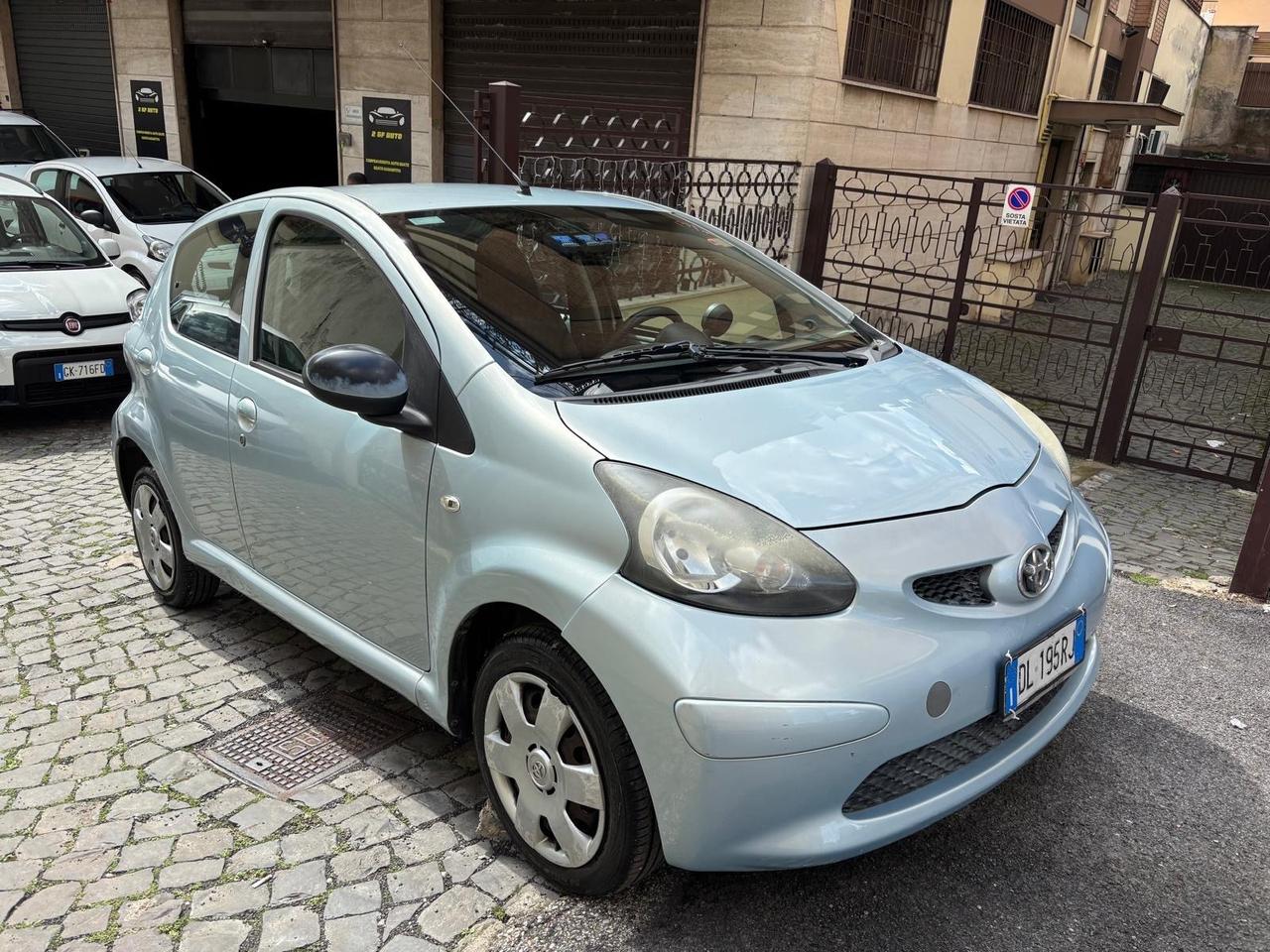 Toyota Aygo 1.0 12V VVT-i 5 porte Now