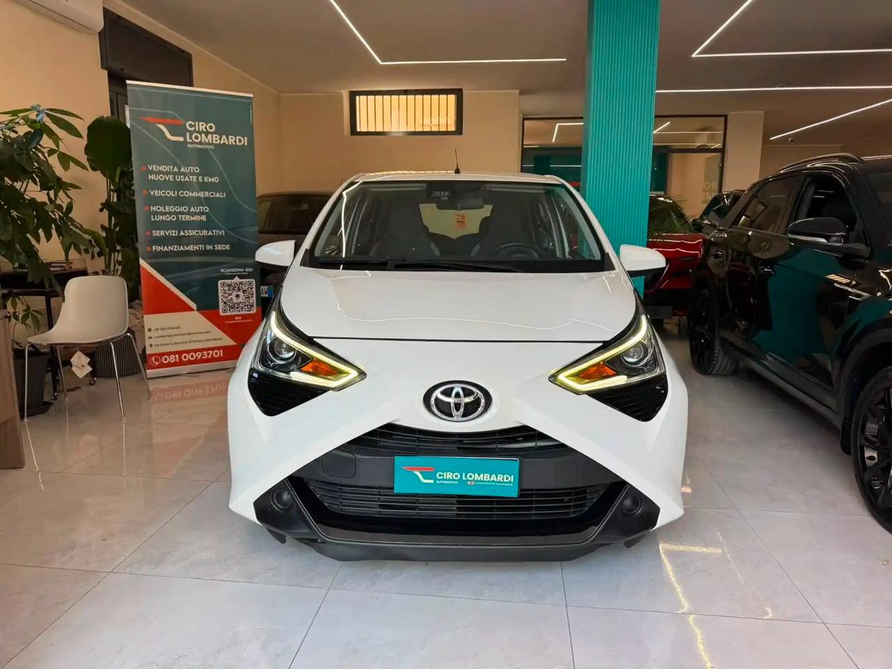 Toyota Aygo Connect 1.0 VVT-i 72 CV 5 porte x-clusiv MMT
