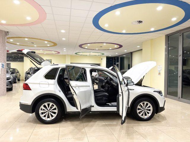 VOLKSWAGEN Tiguan 2.0 TDI 150 CV SCR DSG Life