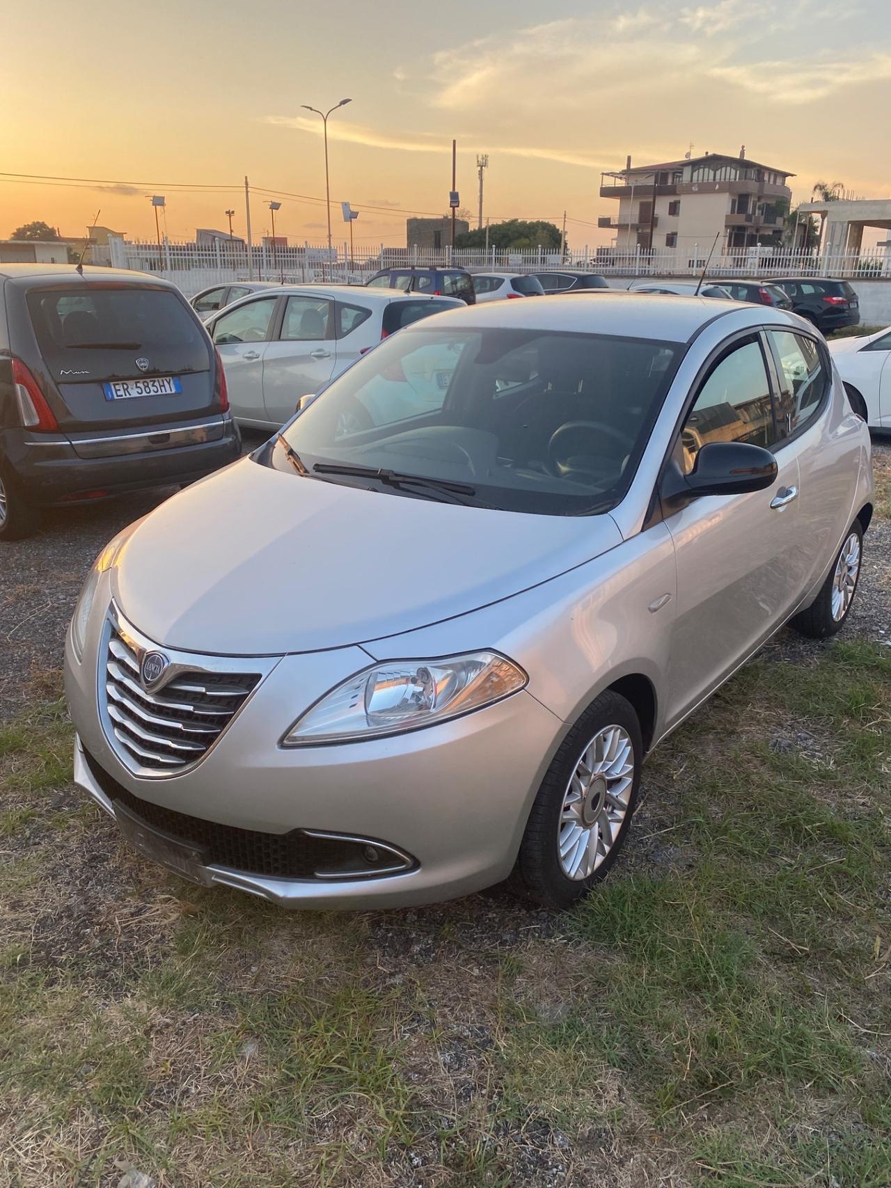 Lancia Ypsilon 1.3 MJT 2014 TAGLIANDATA GARANZIA