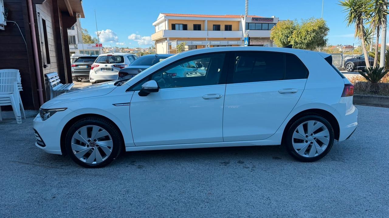 Volkswagen Golf 8 2.0 TDI DSG Style