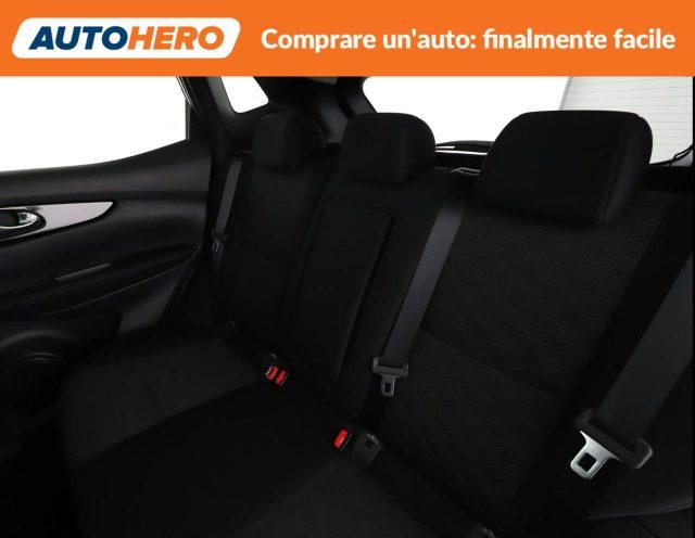 NISSAN Qashqai 1.5 dCi N-Connecta