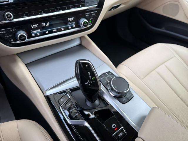 BMW 520 i 48V Touring Business
