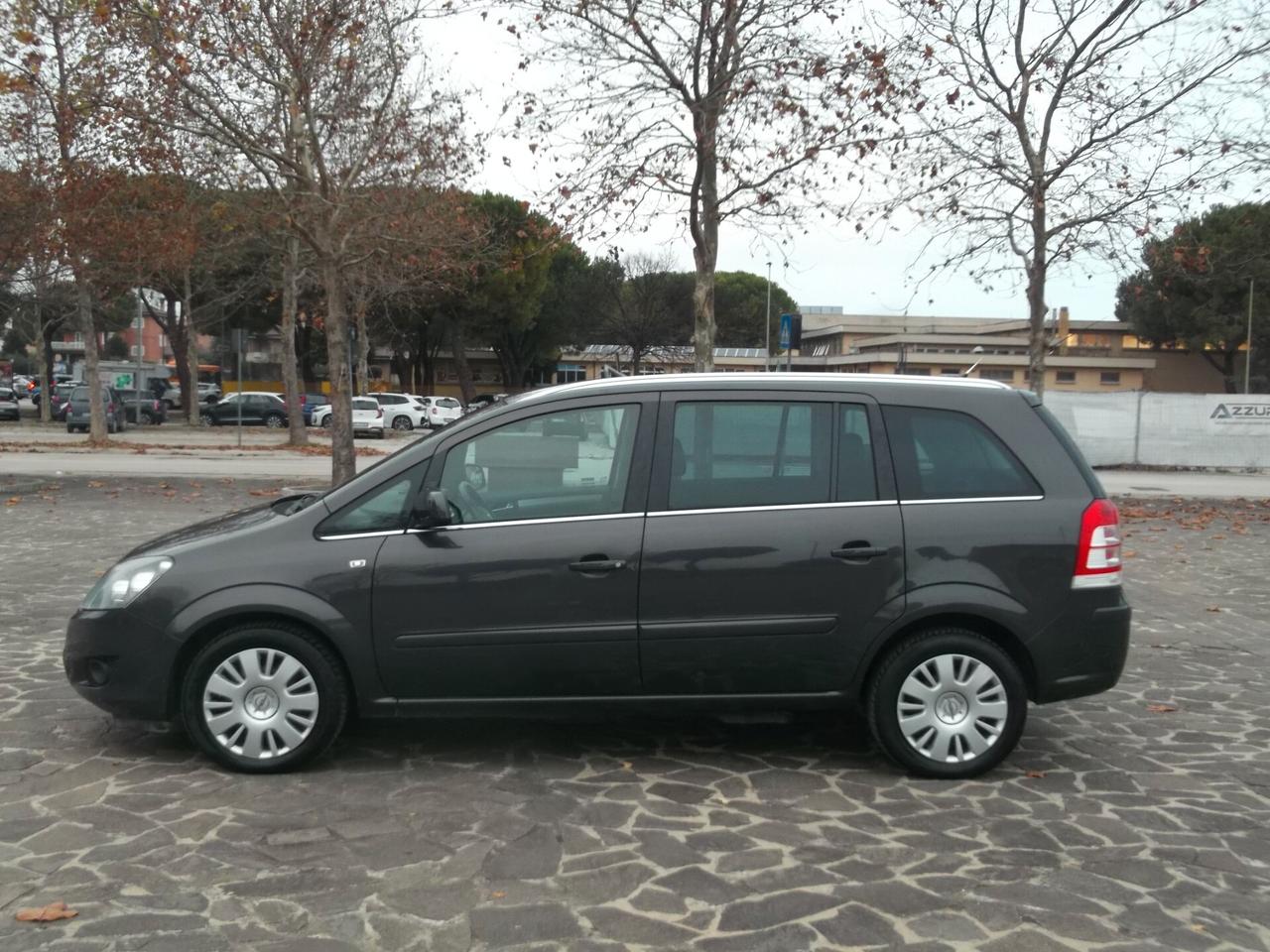 Opel Zafira Turbo Metano 7 Posti 2013