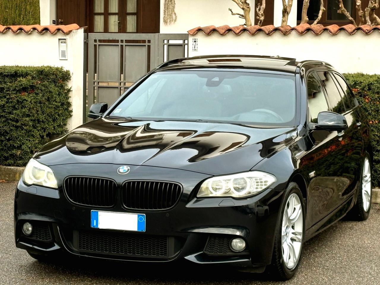 BMW 520D aut "M-SPORT"-Pelle,Nav,Tetto-2013