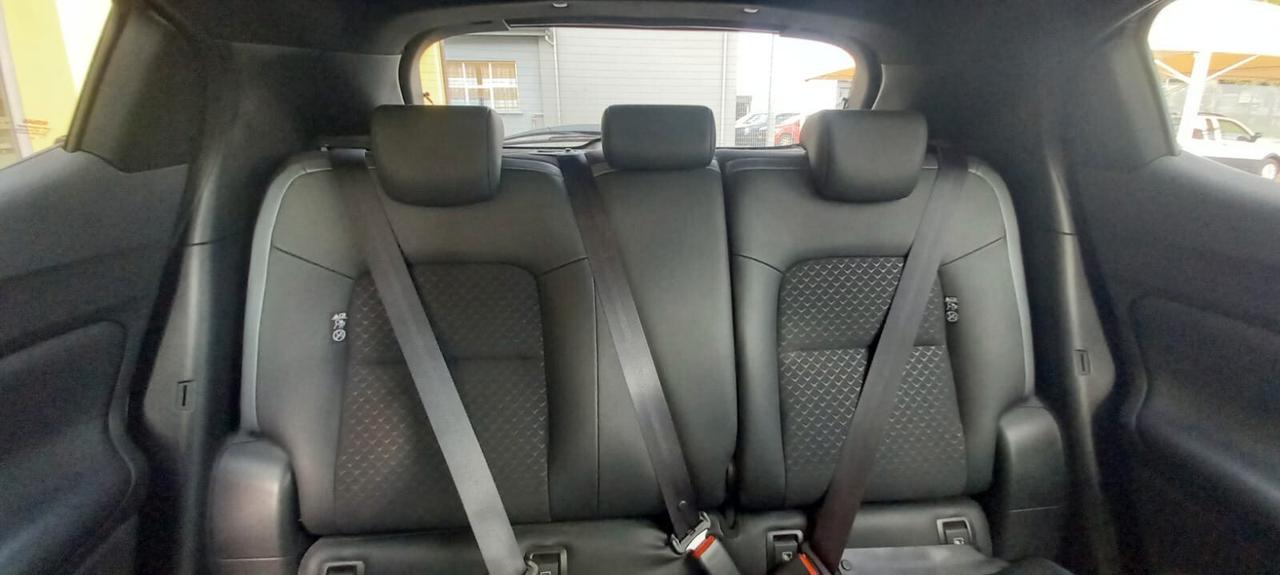 Nissan Juke Hibrid cc. 1.598 Benzina-Elettrica Automatica 5 Porte 5 Posti SOLO 37.000 KM. UTILIZZABILE ANCHE PER I NEOPATENTATI