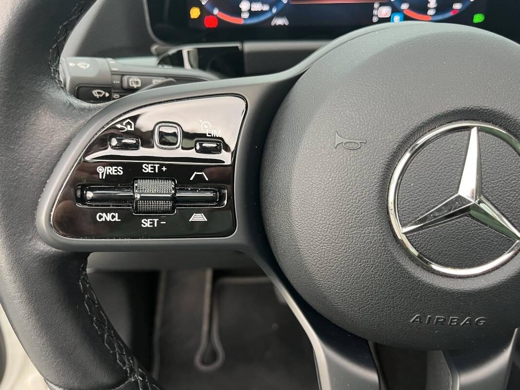 Mercedes Classe GLA 200 d Sport 4matic auto