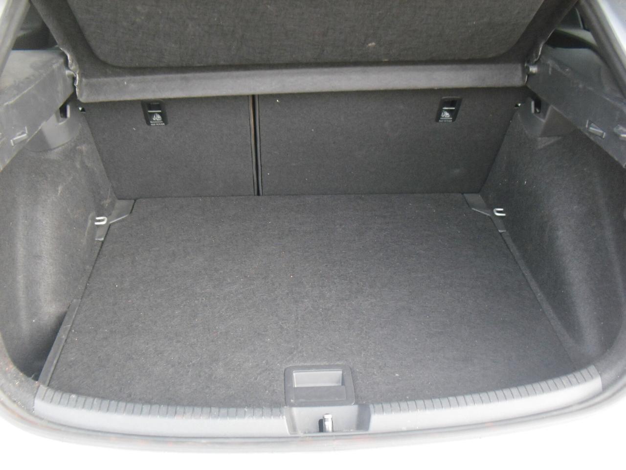 Volkswagen Taigo 1.0 TSI 110 CV R-Line TETTO APRIBILE, FULL OPTIONAL!!
