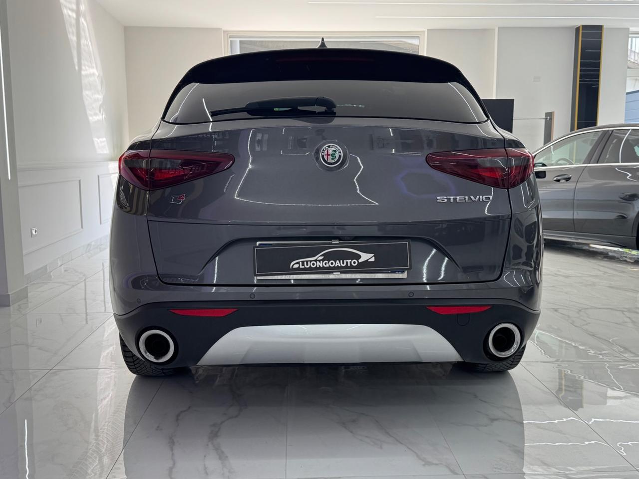 Alfa Romeo Stelvio 210CV AT8 Q4 Executive