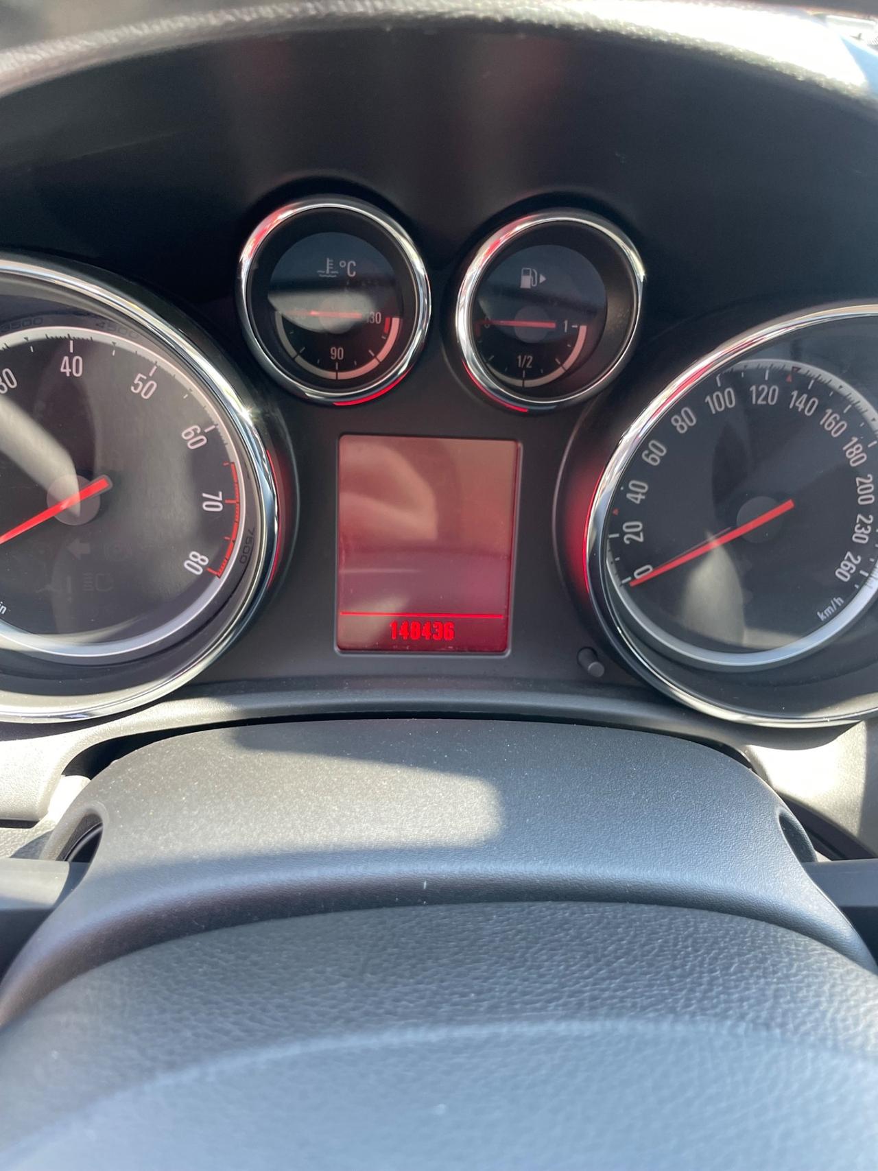 Opel Astra 1.4 100CV 5 porte Cosmo
