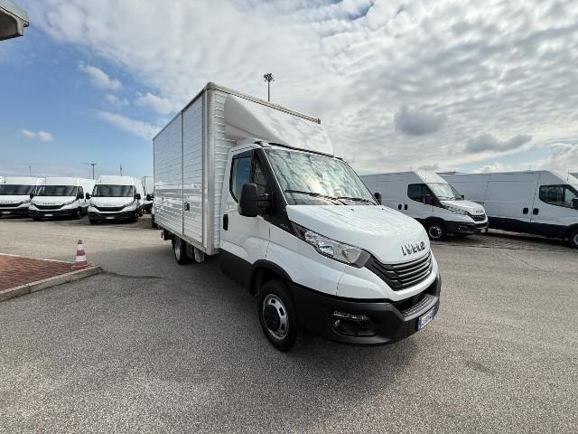 IVECO DAILY 35C14H BOX + SPONDA
