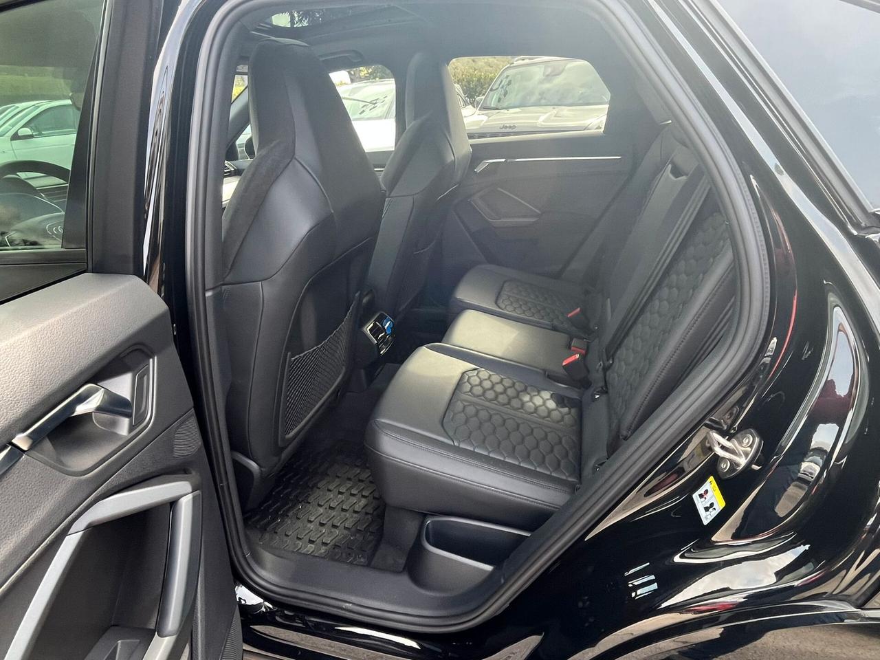 Audi Q3 RS quattro S tronic PROMO