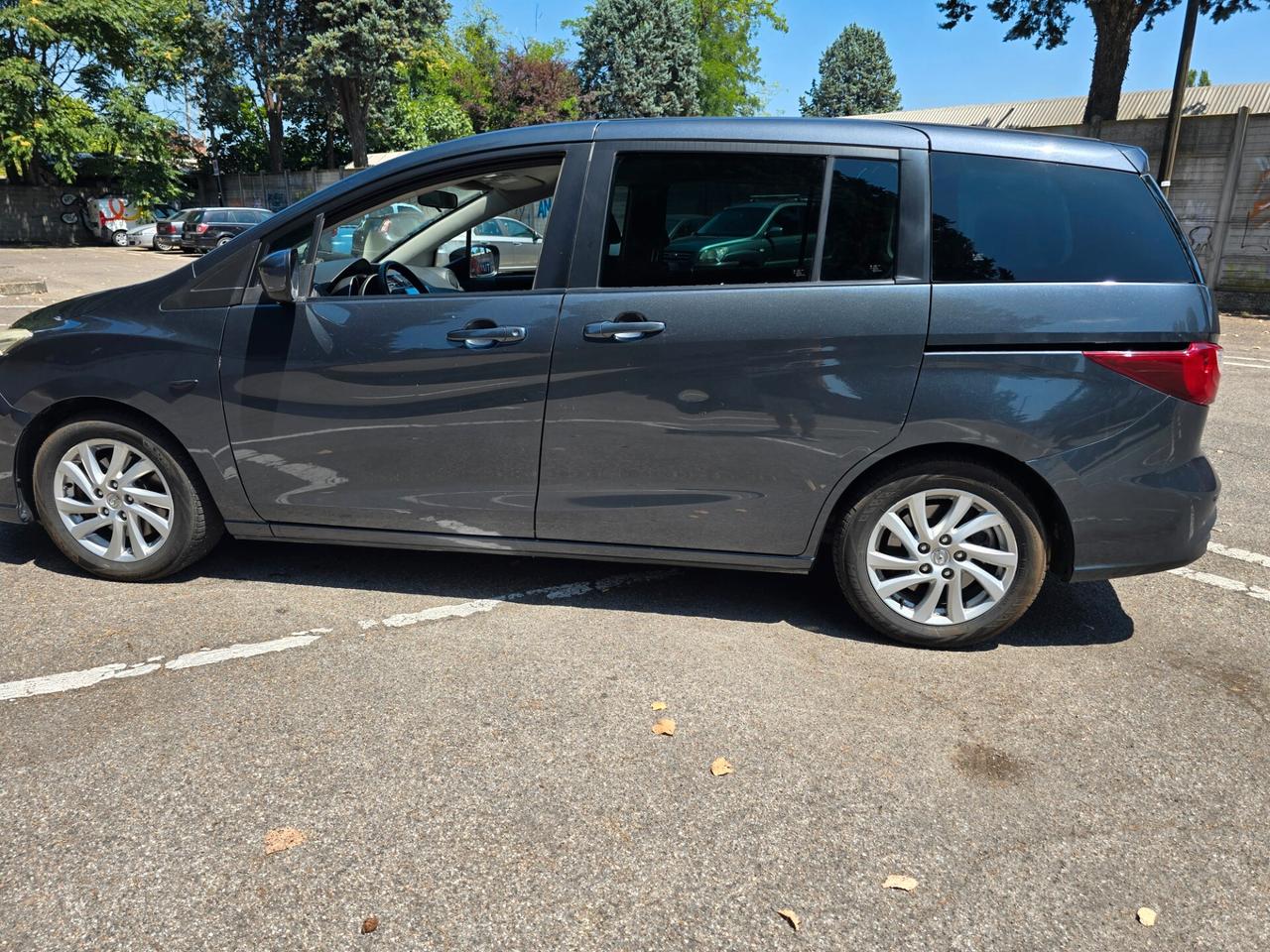 Mazda 5 1.6 dci euro 7 POSTI